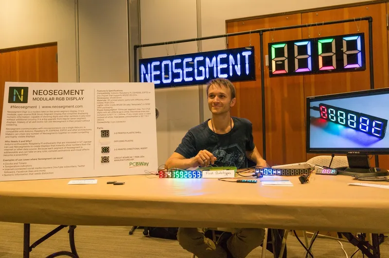 Presenting Neosegment at Makerfaire