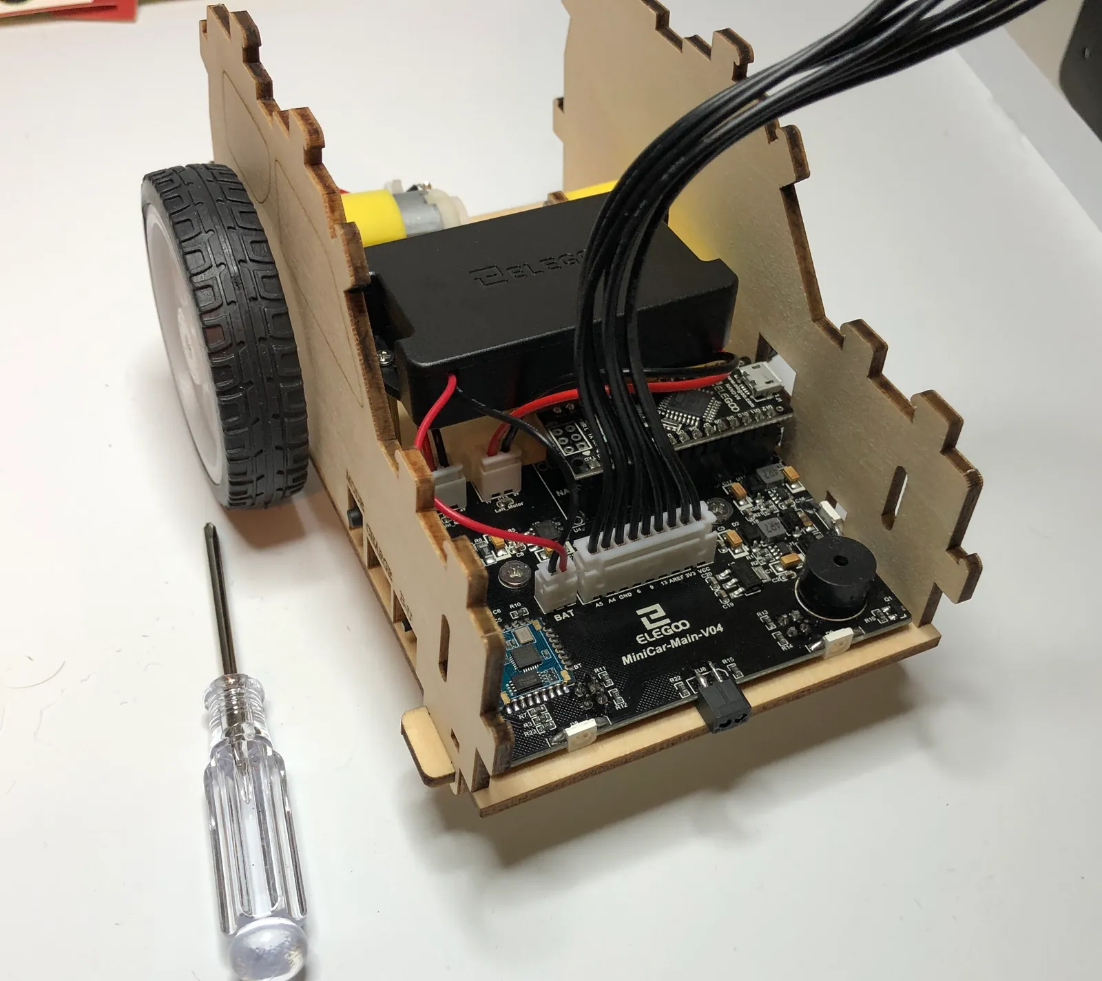 Elegoo Robot Mini Car Assembly